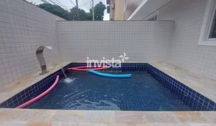 Sobrado com piscina nunca habitado