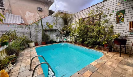 Casa à venda no bairro Estuário