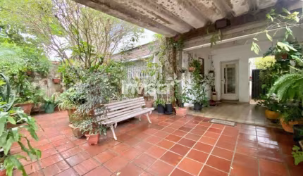 Casa à venda no bairro Aparecida