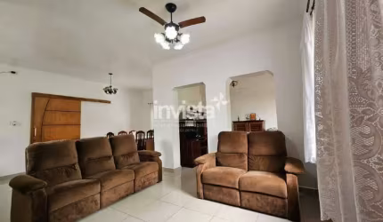 Casa à venda no bairro Embaré