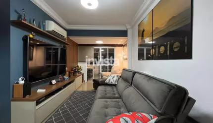 Apartamento à venda no bairro Ponta da Praia