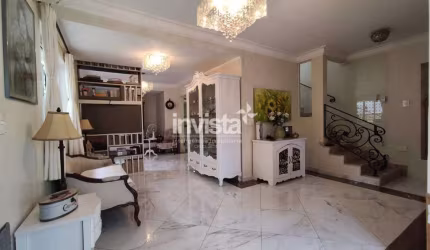 *** Lindo sobrado duplex com 3 súites no centro do embaré ***