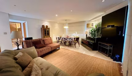 Apartamento à venda no bairro Ponta da Praia