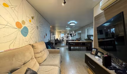 Apartamento à venda no bairro Ponta da Praia