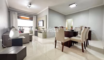 Apartamento à venda no bairro Embaré