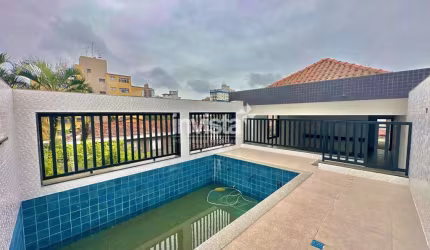 Casa à venda no bairro Embaré