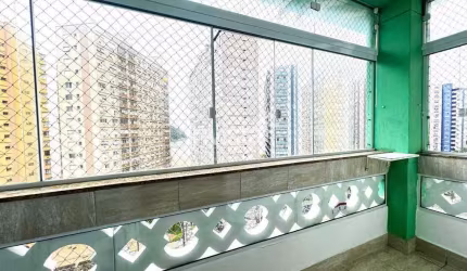 Apartamento à venda no bairro José Menino