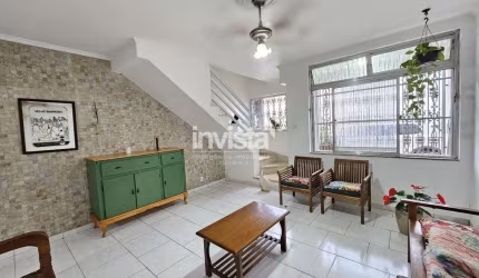 Casa Geminada à venda no bairro Estuário