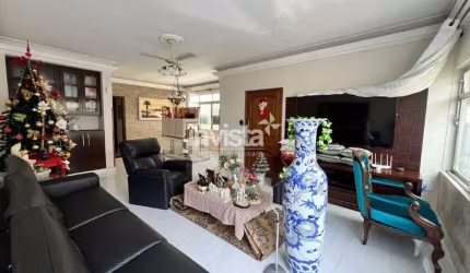 Casa à venda no bairro Aparecida