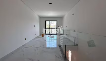 Casa à venda no bairro Ponta da Praia