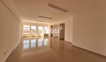 Sala Comercial à venda no bairro Embaré