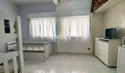 Kitnet à venda no bairro Embaré