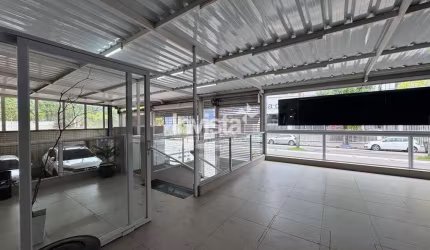 Prédio Inteiro para aluguel no bairro Vila Mathias