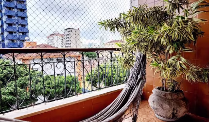 Apartamento à venda no bairro Embaré