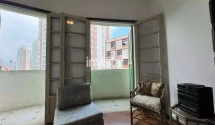 Apartamento à venda no bairro José Menino