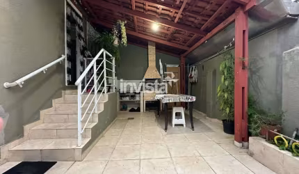Casa à venda no bairro Campo Grande