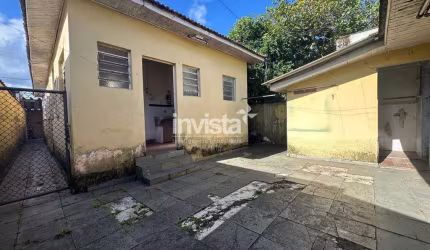 Casa isolada na ponta da praia