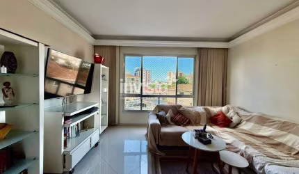 Apartamento à venda no bairro Ponta da Praia