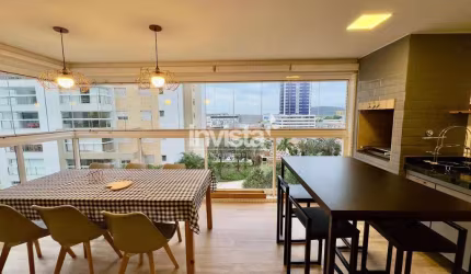 Apartamento à venda no bairro Ponta da Praia