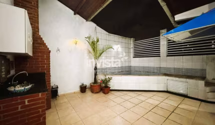 Casa à venda no bairro Embaré