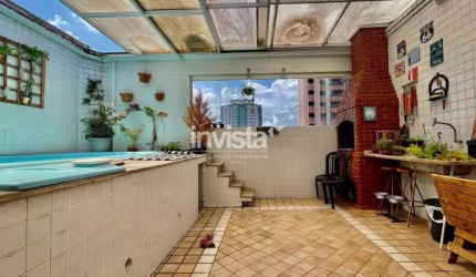 Casa à venda no bairro Embaré