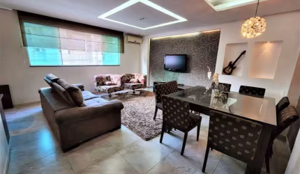 Casa à venda no bairro Campo Grande
