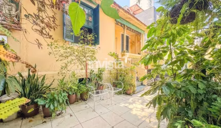 Casa à venda no bairro Embaré