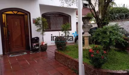Casa Geminada à venda no bairro Campo Grande