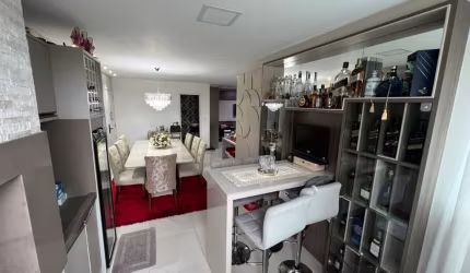 Apartamento à venda com 2 dormitórios com área de lazer completa, Fazenda - Itajaí