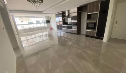 Apartamento à venda com 2 dormitórios sento 1 suíte. Bairro Dom Bosco.