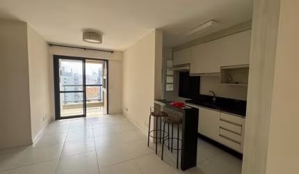 Apartamento com 2 dormitórios sendo 1 suíte na Fazenda em Itajaí