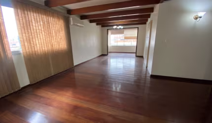 Apartamento com 3 dormitórios sendo 1 suíte com closet no Centro de Itajaí