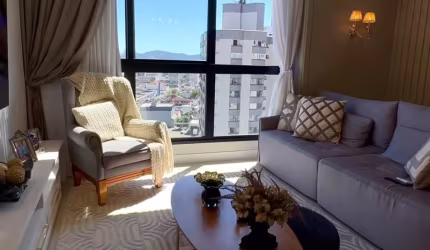 Apartamento com 2 suítes no Centro de Itajaí