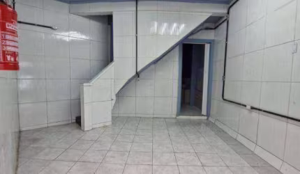 Loja para alugar, 38 m² por R$ 824,80/mês - Floresta - Porto Alegre/RS