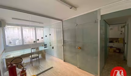 Conjunto de 110m² em rua de grande fluxo