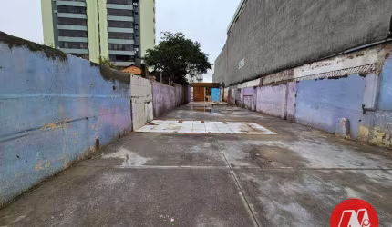 Terreno para alugar, 86 m² por R$ 3.205,00/mês - Santana - Porto Alegre/RS