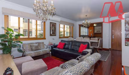 Apartamento de 130 m² ,3 quartos, suite, sacada,e vagas
