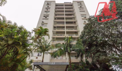 No Moinhos de Vento, 139 m², 2 vagas e infraestrutura.