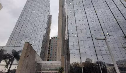 Na Praia de Belas próximo a Cidade Jurídica