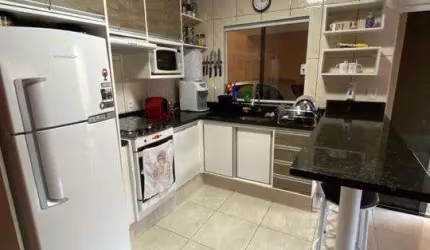 Sobrado para Venda em Sorocaba, Vila Colorau, 2 dormitórios, 2 banheiros, 3 vagas