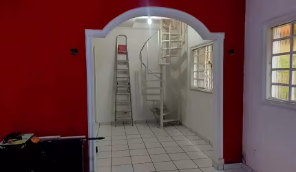Sobrado para Venda em Jandira, Parque dos Lagos, 3 dormitórios, 2 banheiros, 2 vagas
