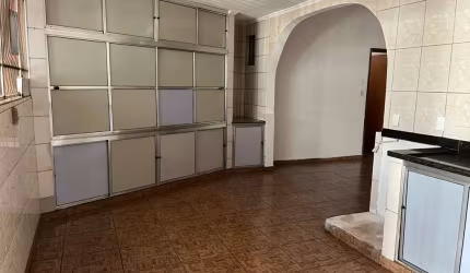 Casa para Venda em Ribeirão Preto, Vila Albertina, 3 dormitórios, 1 suíte, 2 banheiros, 3 vagas