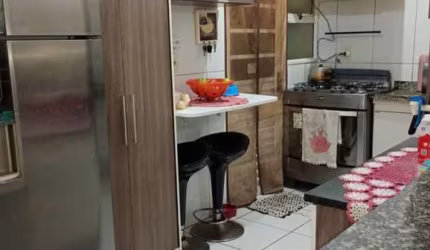 Casa em Condomínio para Venda em Sorocaba, Jardim Maria Elvira, 2 dormitórios, 1 banheiro, 2 vagas