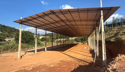 Galpão para Locação em Santana de Parnaíba, Residencial Santa Helena - Gleba II, 2 banheiros