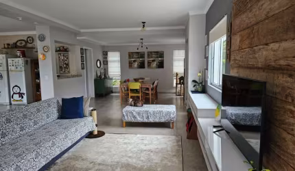 Casa Alto Padrão para Venda em Jandira, Parque Nova Jandira, 2 dormitórios, 2 suítes, 3 banheiros, 4 vagas