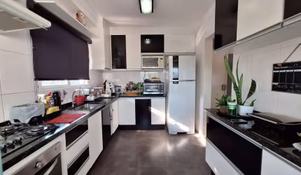 Apartamento para Venda em Sorocaba, Vila Lucy, 2 dormitórios, 1 suíte, 2 banheiros, 2 vagas