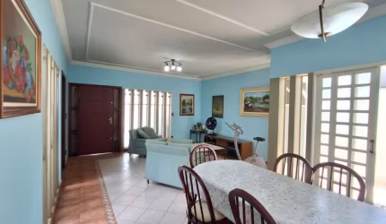 Casa para Venda em Sorocaba, Wanel Ville, 3 dormitórios, 1 suíte, 4 banheiros, 3 vagas