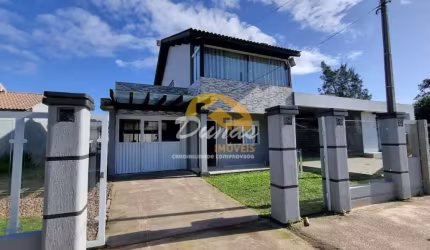 BELÍSSIMO SOBRADO EM NOVA TRAMANDAÍ