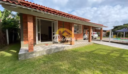 RESIDÊNCIA DE ALVENARIA NO CENTRO DE TRAMANDAÍ