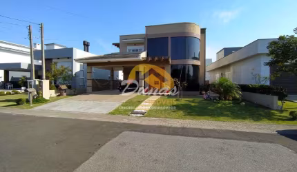 SOBRADO EM CONDOMÍNIO FECHADO